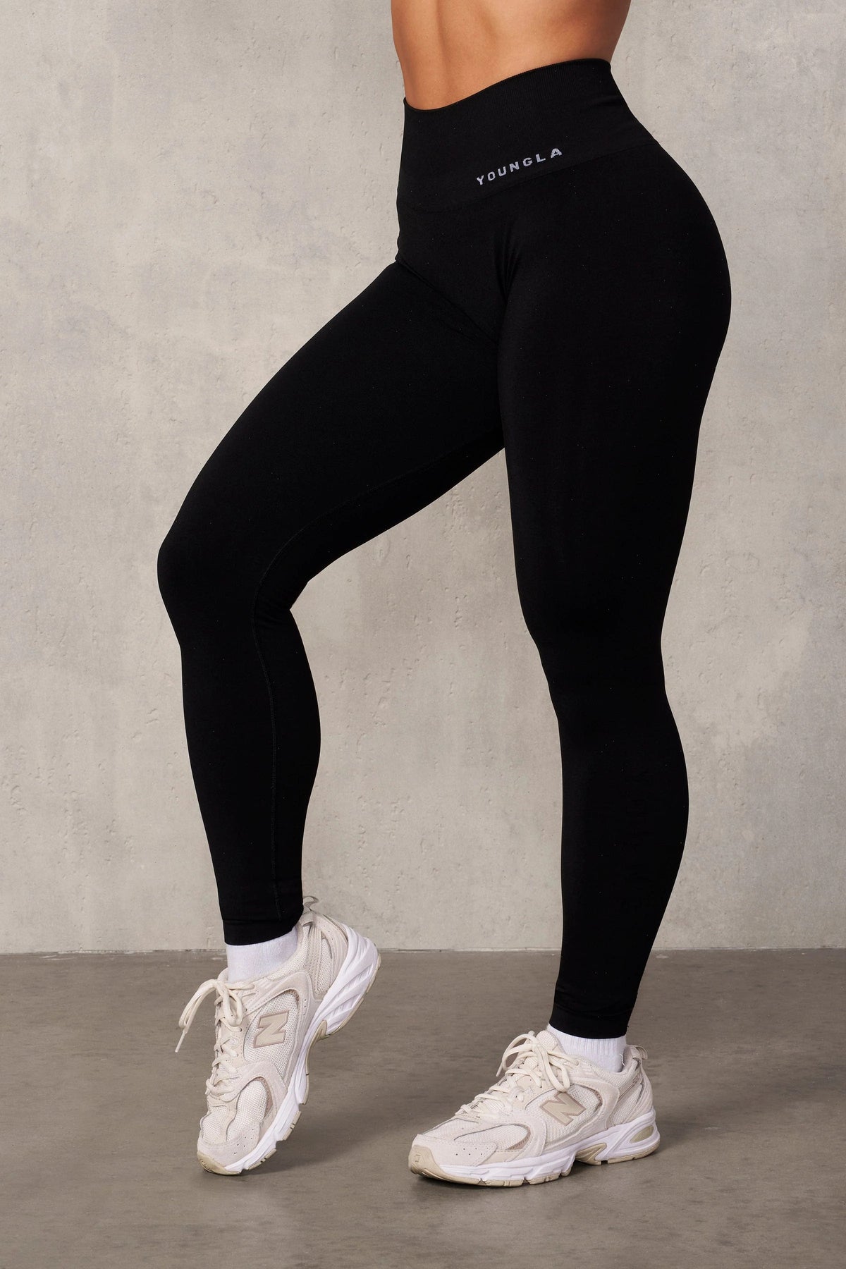 W220 - Core Seamless Leggings